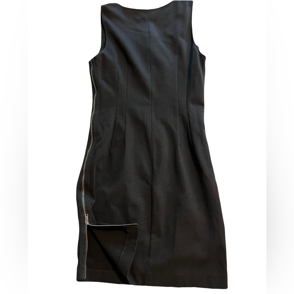 DKNY Lil Black Midi Dress with Large Visible Side Zip Lined Warm Scoop Neck Sz10